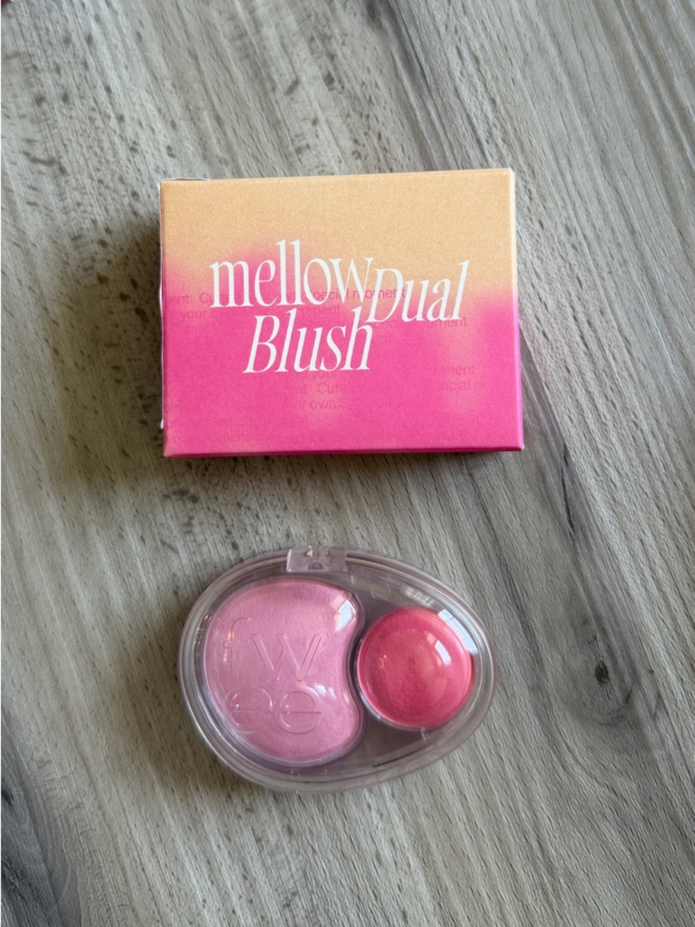 Fwee Mellow Dual Blush - Pink and Peach Duo